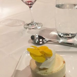 Meet your Posher, Sharon